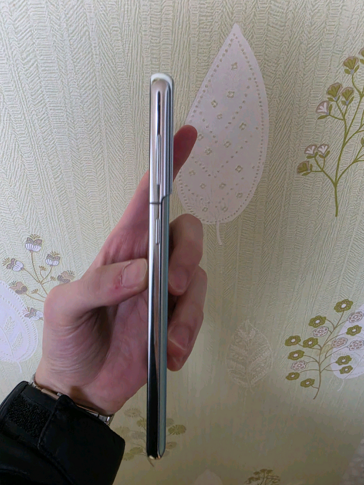 갤럭시 S21+ 256GB 팬텀실버 팝니다.--2