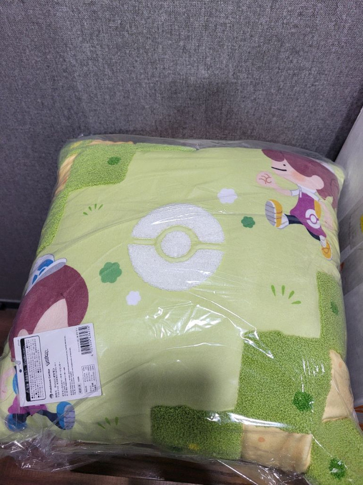 포코피아 포켓몬 메타몽 쿠션 포켓몬스터 포케센 포켓몬센터 굿즈 인형 방꾸 일포센 방석 봉제인형 시크릿포레스트 팝업 이미지