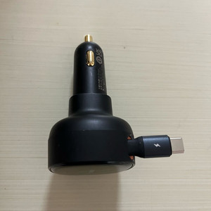 베이스어스 차량용 초고속 충전기 시거잭 C타입 60W 릴케이블