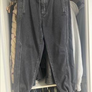 준지 22ss 블랙 디테일 조거 트랙 데님 팬츠 48Size