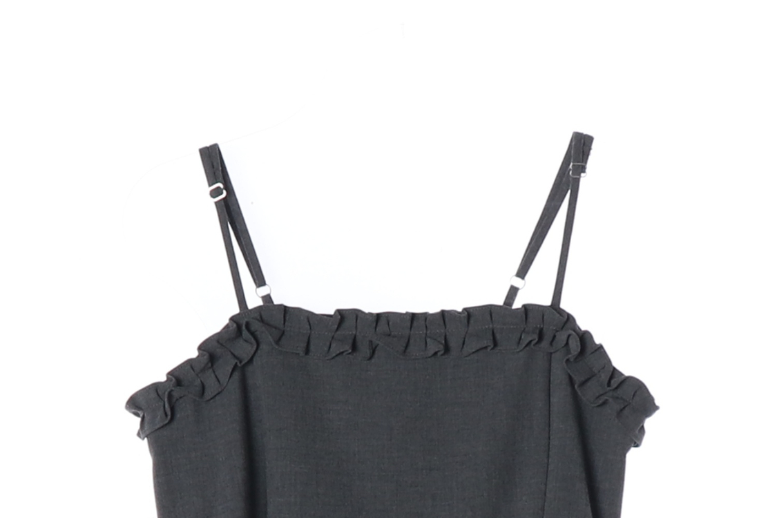 틸아이다이 25FW 그레이 프릴 포인트 뷔스티에 슬리브리스 블라우스 이미지