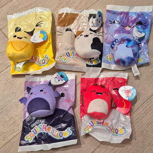 맥도날드 해피밀 여러가지 (리틀맥도날드,플레이모빌,bts,스퀴시멜로우) 이미지