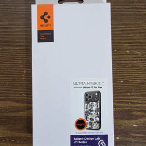 슈피겐 아이폰 c11 에디션 녹턴 맥세이프 케이스팝니다