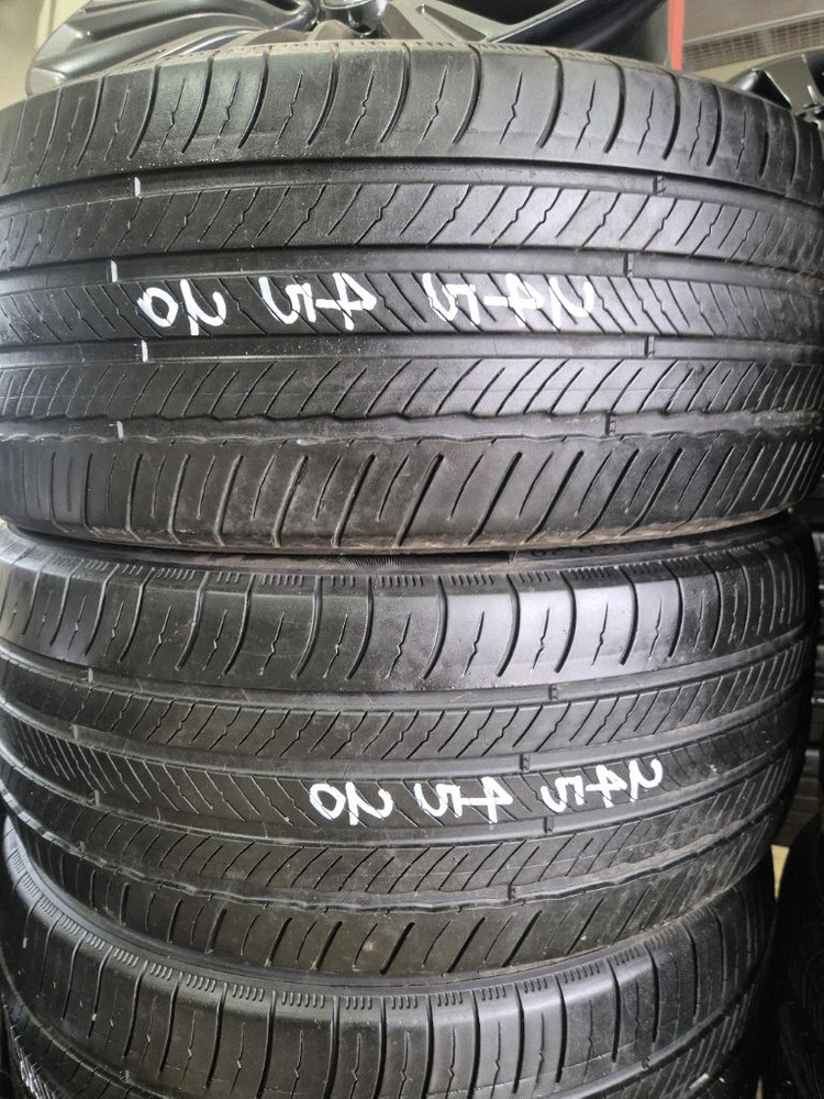 245 45 20 / 275 40 20 미쉐린 중고타이어 1대분 장착 및 휠발란스 포함 개당 9만원 입니다.트래드 이미지