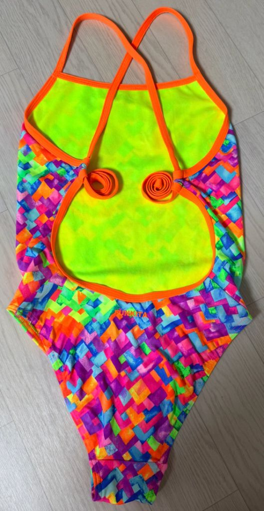 펑키타 스트록레이트 우10,스월리스트로,프라이드파워,멜팅,행아웃,르버미--1