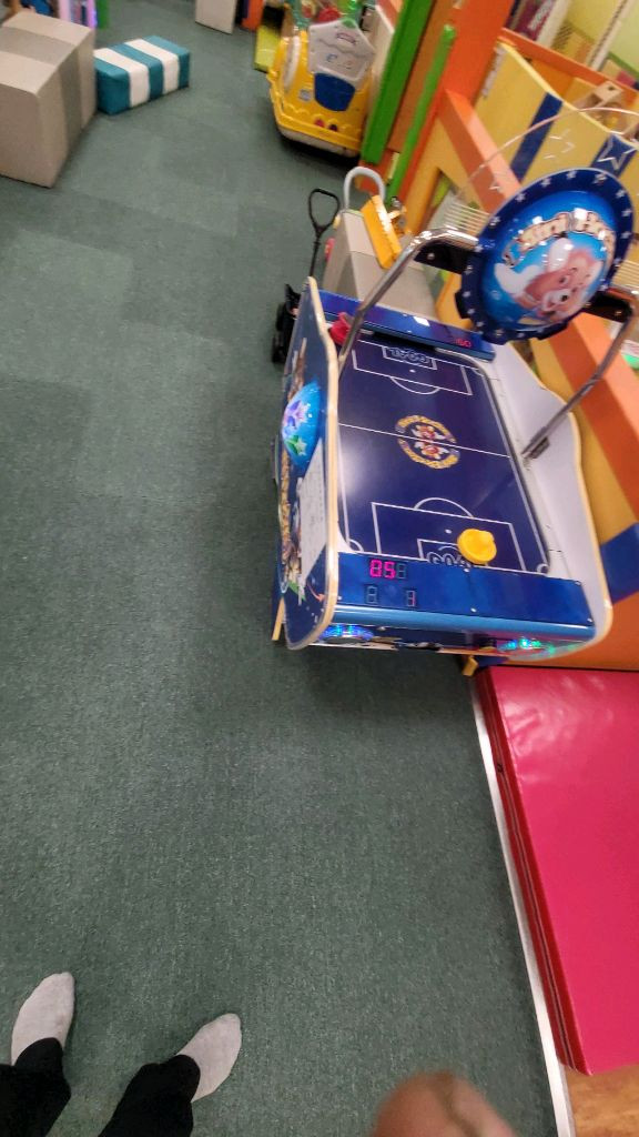 물총게임기 두더지 외 며러가지팝니다 키즈카페 펜션용 캠핑장 용6인용닊시 에어하기 총게임기등 팝니다 이미지