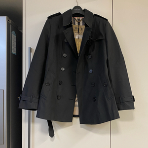 <새상품> 버버리 트렌치 자켓