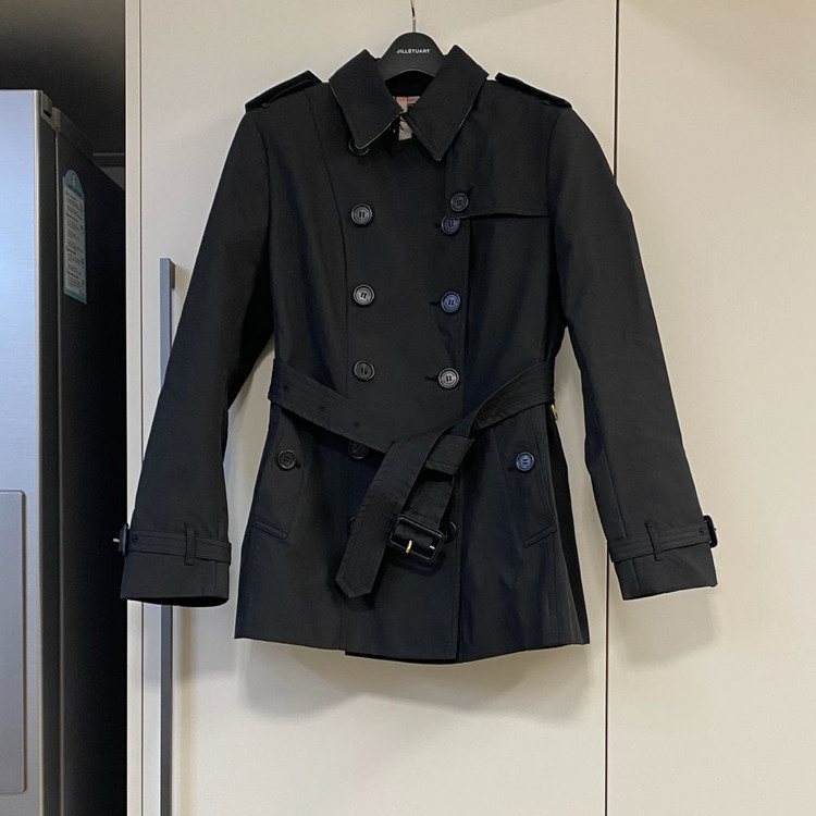 <새상품> 버버리 트렌치 자켓--2