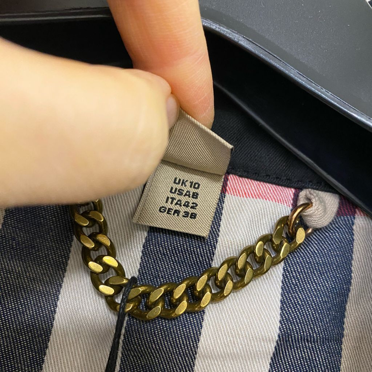 <새상품> 버버리 트렌치 자켓--6