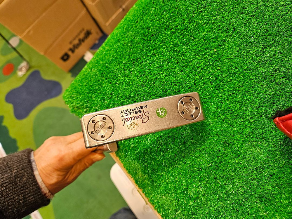 타이틀리스트 SCOTTY CAMERON NEWPOTER 퍼터 처분 합니다--2