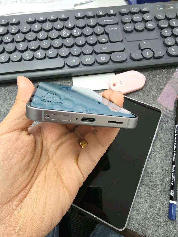 (6352)갤럭시s25 256gb 깨끗한기기 판매--5