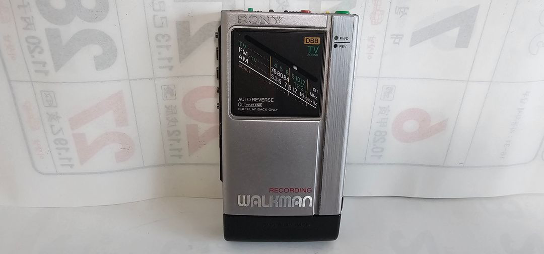 SONY WM-F404 워크맨 작동품--4
