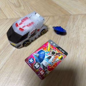 터닝메카드 도라