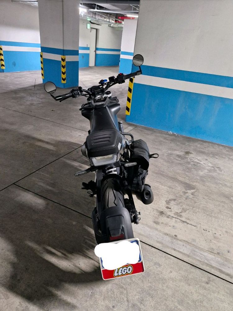 허스크바나 스바르트필렌 401(2021년식) 이미지