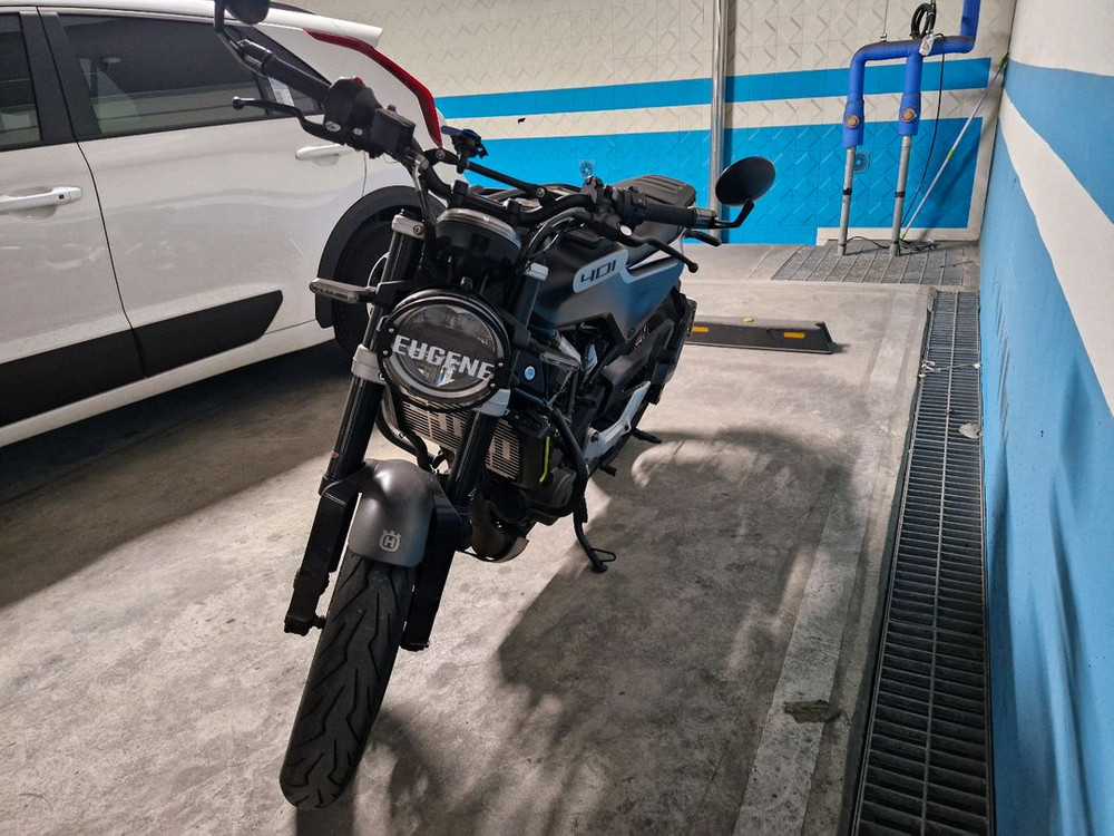 허스크바나 스바르트필렌 401(2021년식) 이미지