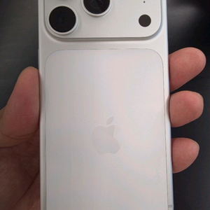 아이폰17프로 256G 실버 자급제 판매합니다