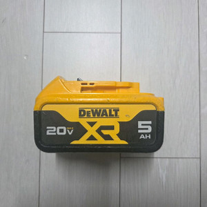 디월트 정품 배터리 5.0