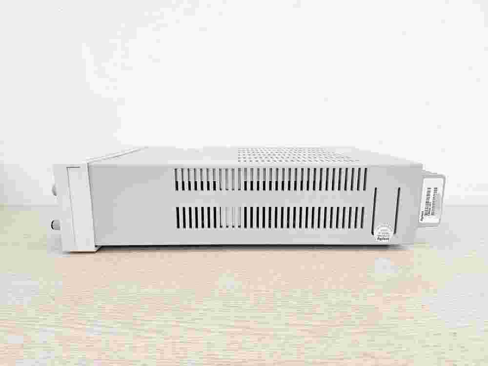 Agilent E3620A DC Power Supply 애질런트 전원공급기 이미지