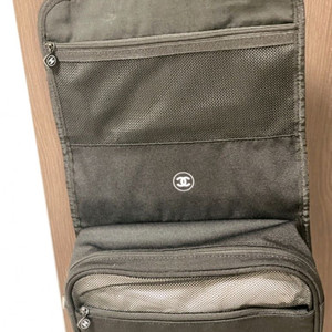 새제품)샤넬 블랙 트래블 행거 파우치