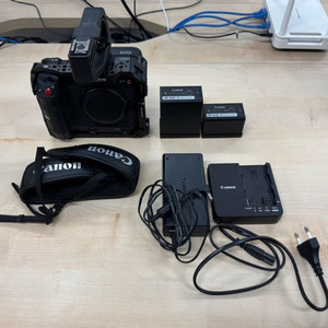 캐논 시네 카메라 & 삼양 시네마 렌즈 판매합니다. 이미지