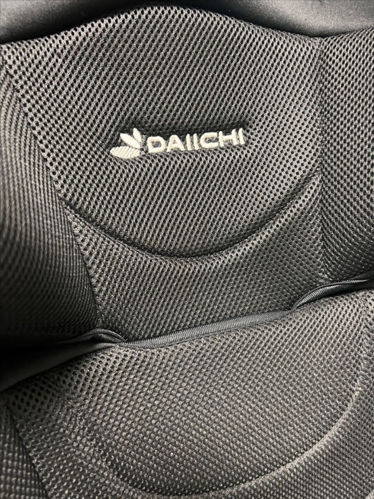 다이치 이노픽스 주니어 카시트 일체형 이미지