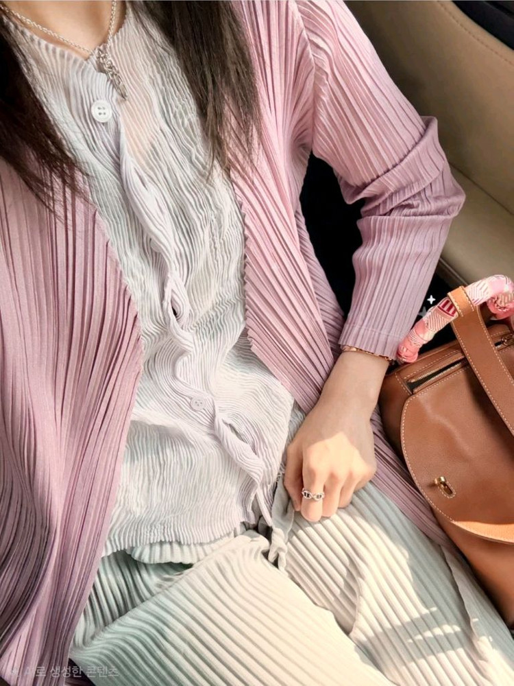 이세이미야케 쉬폰트위스트 가디건,탑 위스테리아퍼플--2