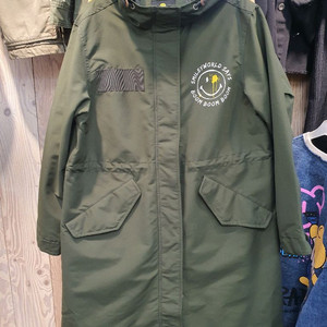 [상태좋음] 스마일리월드 정품 후드 야상 코트 (카키/85호) 이미지