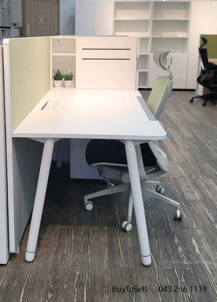 리바트오피스 이지링커책상1600+1인옷장+서랍 SET 판매 이미지