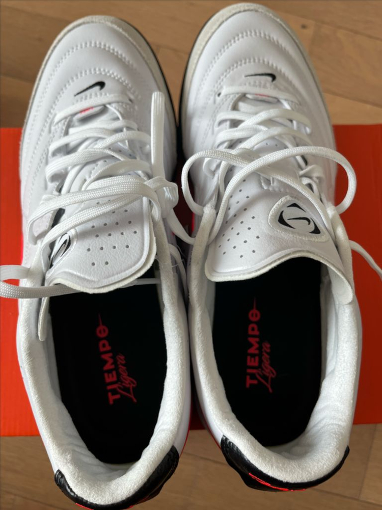 나이키 티엠포 리게라 프로 TF 275mm 새상품 판매합니다--4