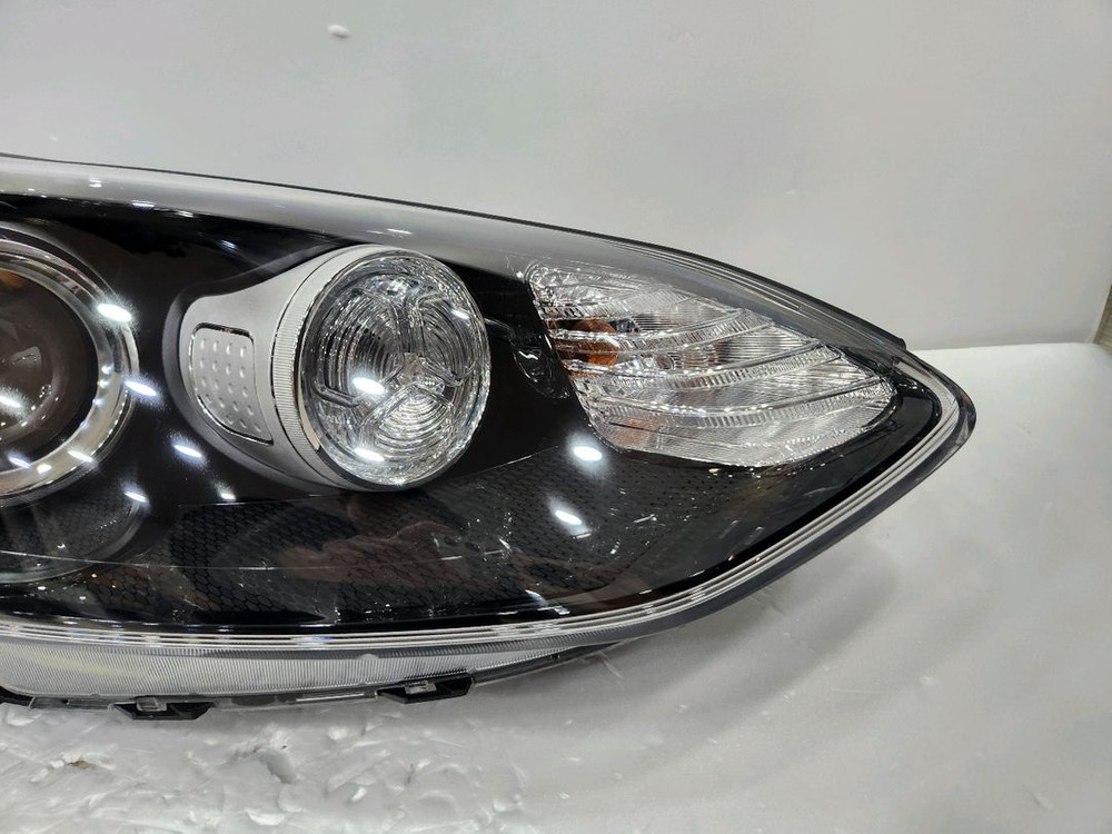 스포티지QL 일반 헤드라이트 9핀, 스포티지QL 헤드라이트, 스포티지QL 전조등, 92102D9000 이미지