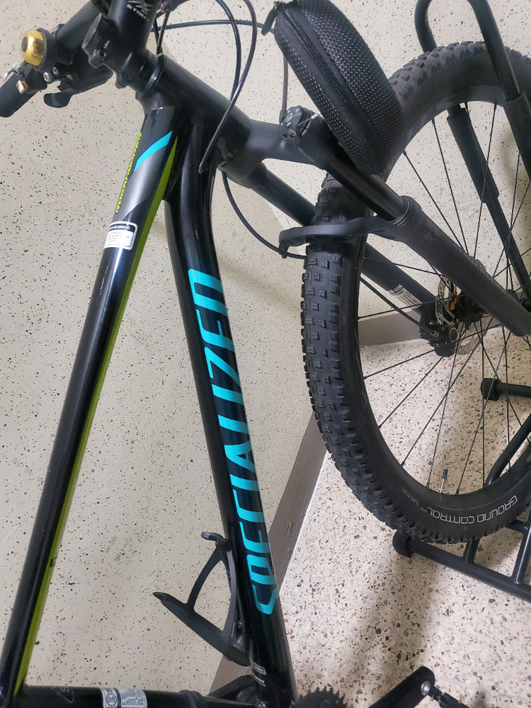 스페셜라이즈드 락하퍼프로 MTB--3