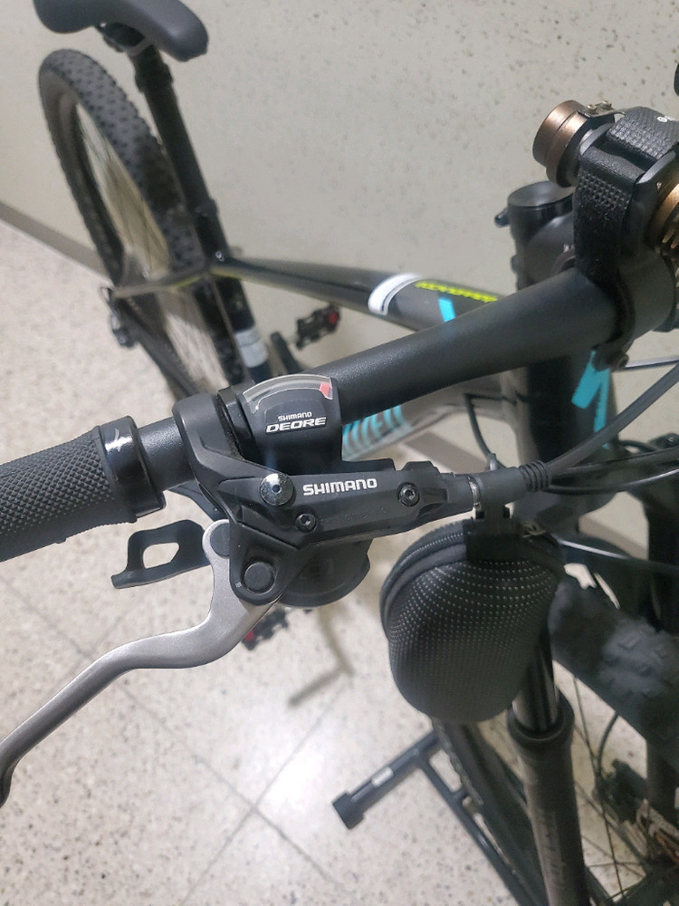 스페셜라이즈드 락하퍼프로 MTB--4