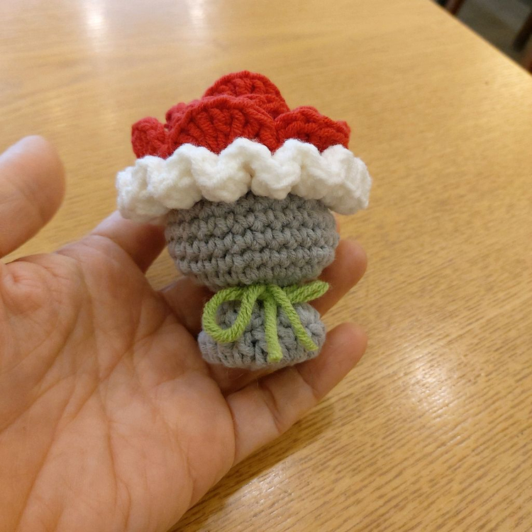 손뜨개 꽃다발 키링 핸드메이드--3