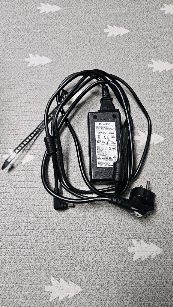 롤랜드 큐브 스트리트 EX 버스킹 앰프 스피커 2대 일괄 판매 이미지