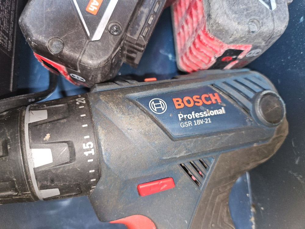 보쉬 18V 드릴 드라이버 콤보 (스크류, 해머 뿌레카) 세트 이미지