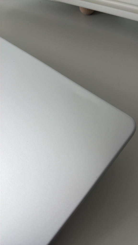 (가격인하) M4 맥북프로 16인치 실버 RAM 24gb SSD 512 이미지