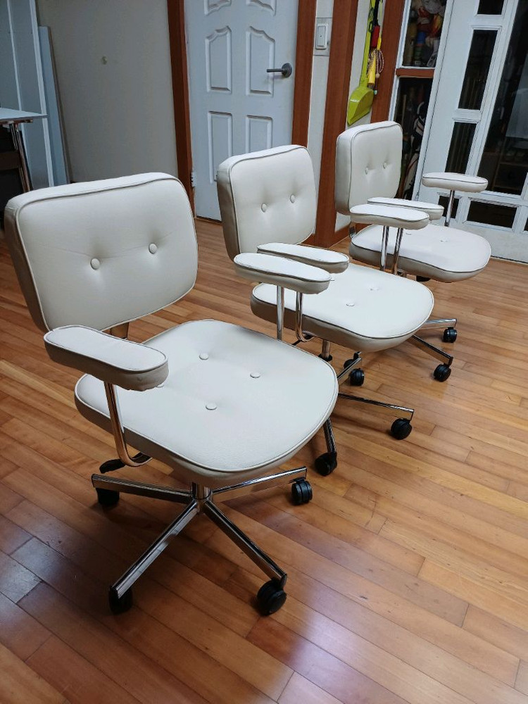 미드센츄리 의자 저렴하게 드립니다~ 이미지