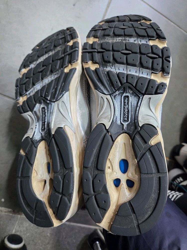 뉴발란스 운동화 265 이미지