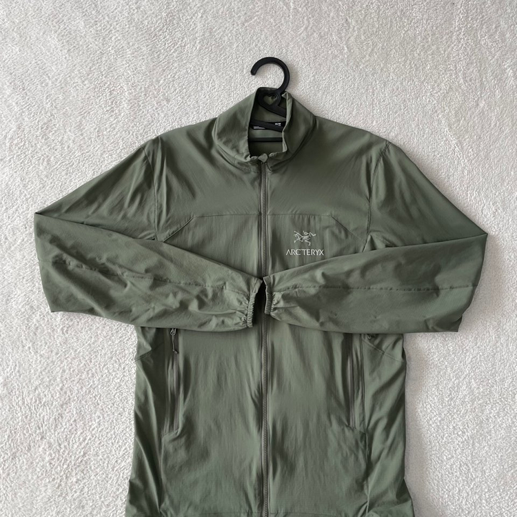 XS 아크테릭스 남성 스쿼미시 포리지 바람막이 이미지