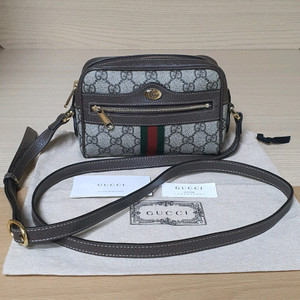 구찌 오피디아 크로스백/카메라백 미니 정품S급(감정O)프라다루이비통디올고야드샤넬셀린느보테가생로랑발렌시아가버버리가방 이미지