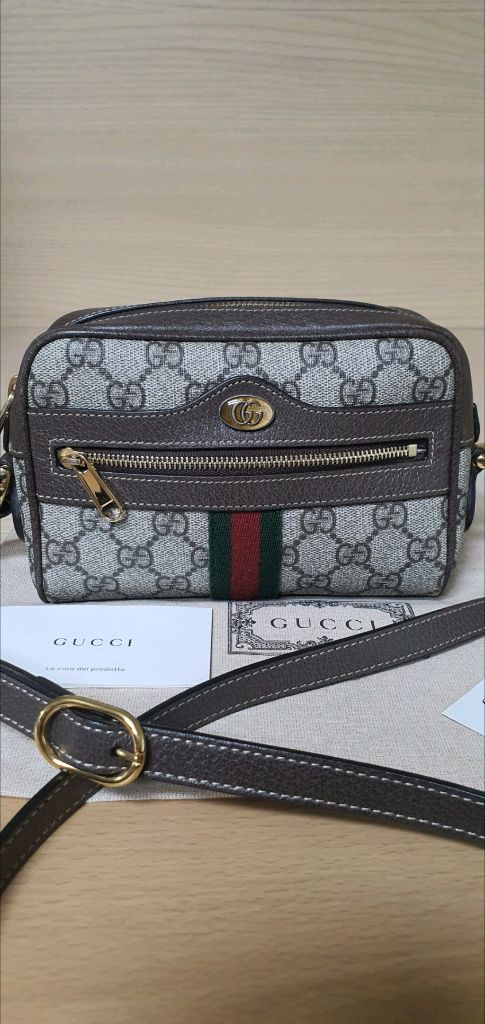 구찌 오피디아 크로스백/카메라백 미니 정품S급(감정O)프라다루이비통디올고야드샤넬셀린느보테가생로랑발렌시아가버버리가방 이미지