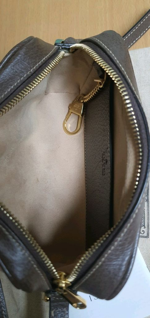 구찌 오피디아 크로스백/카메라백 미니 정품S급(감정O)프라다루이비통디올고야드샤넬셀린느보테가생로랑발렌시아가버버리가방 이미지