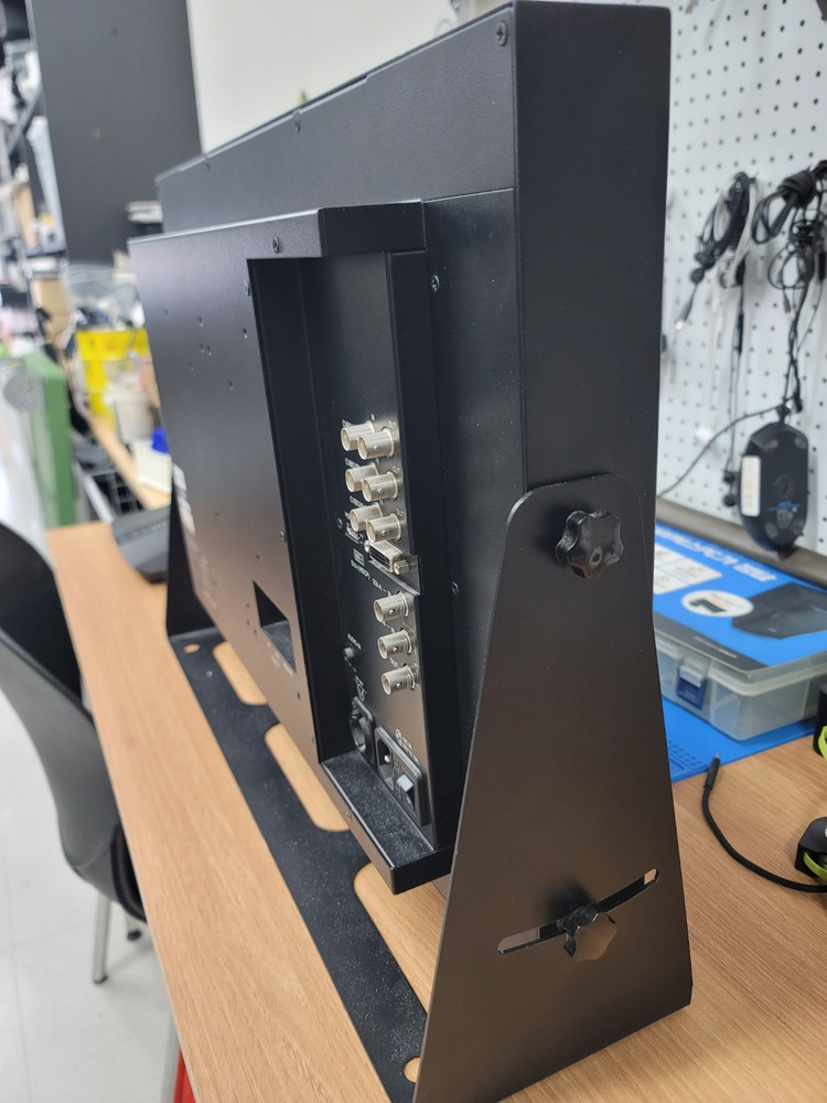 티브이로직 TVLOGIC LVM-246W 모니터 블랙매직 울트라스튜디오 4K 멀티독 Multidock--4