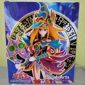 유희왕 블랙 매지션걸 피규어 판매