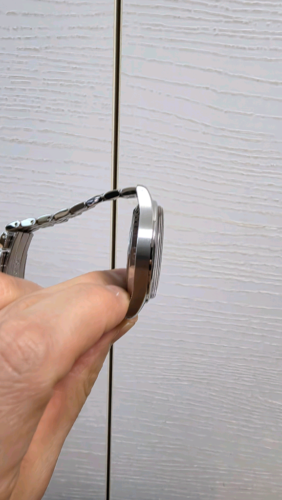 론진 레전드다이버 39mm 흰판(부산 직거래, 급매 X) 이미지
