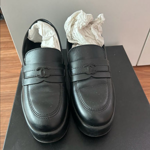 샤넬 블랙로고 귀한 로퍼