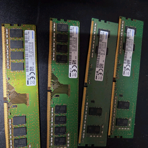삼성 ddr4 8기가 2개 4기가 2개 팔아요