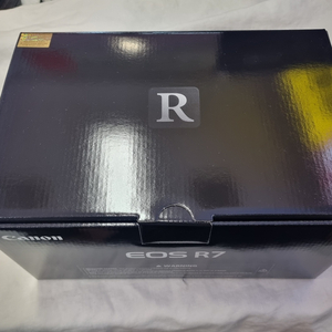 캐논 eos r7 미개봉 새제품 판매합니다 이미지
