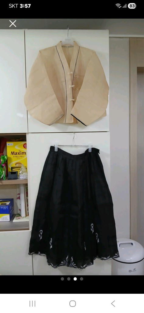 국산 모시상의+치마(둘다손으로 만듦) 이미지