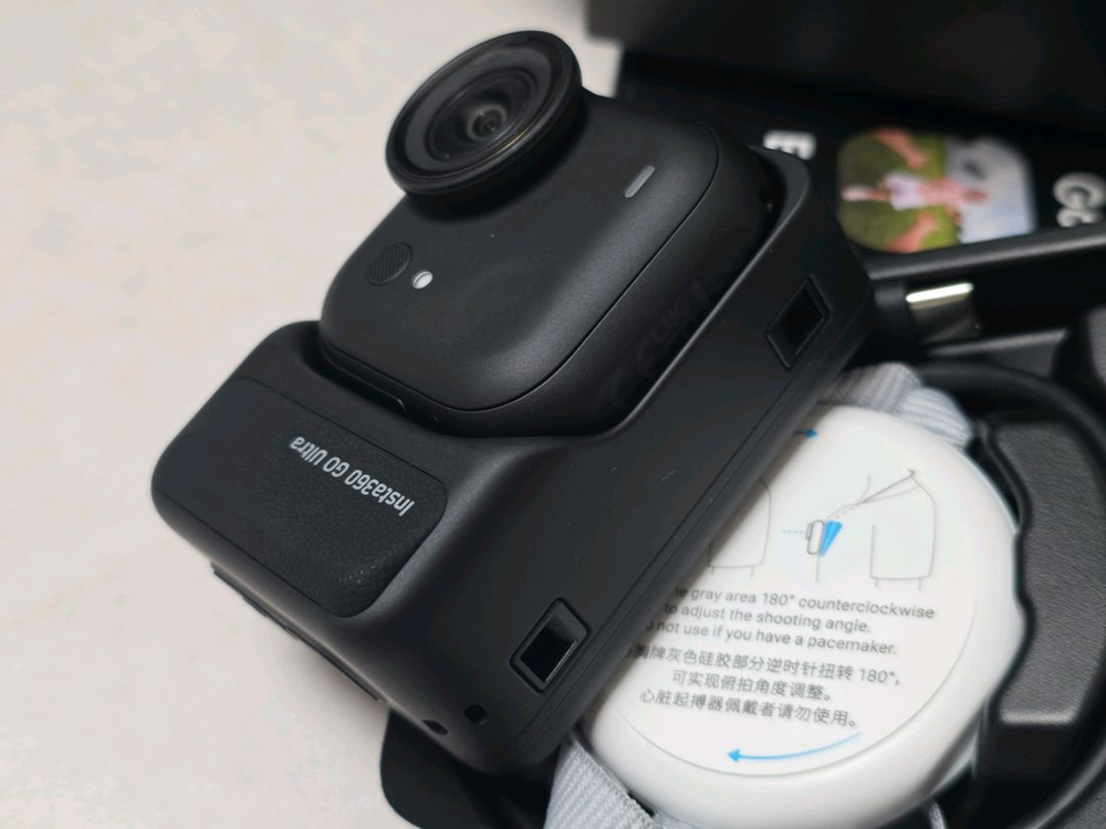 인스타 360 go 울트라 크리에이트 번들 이미지